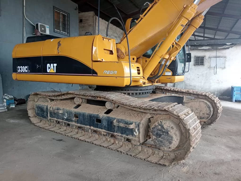 EXCAVATOR 330CL