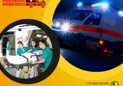 Jansewa-Panchmukhi-Road-Ambulance-is-Transporting-Patients-with-End-to-End-Safety