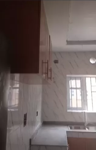 Newly Built 2 Bed Flat with POP
