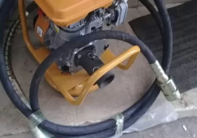 Concrete vibrator