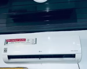 New 1.5Hp LG dual inverter AC with kits