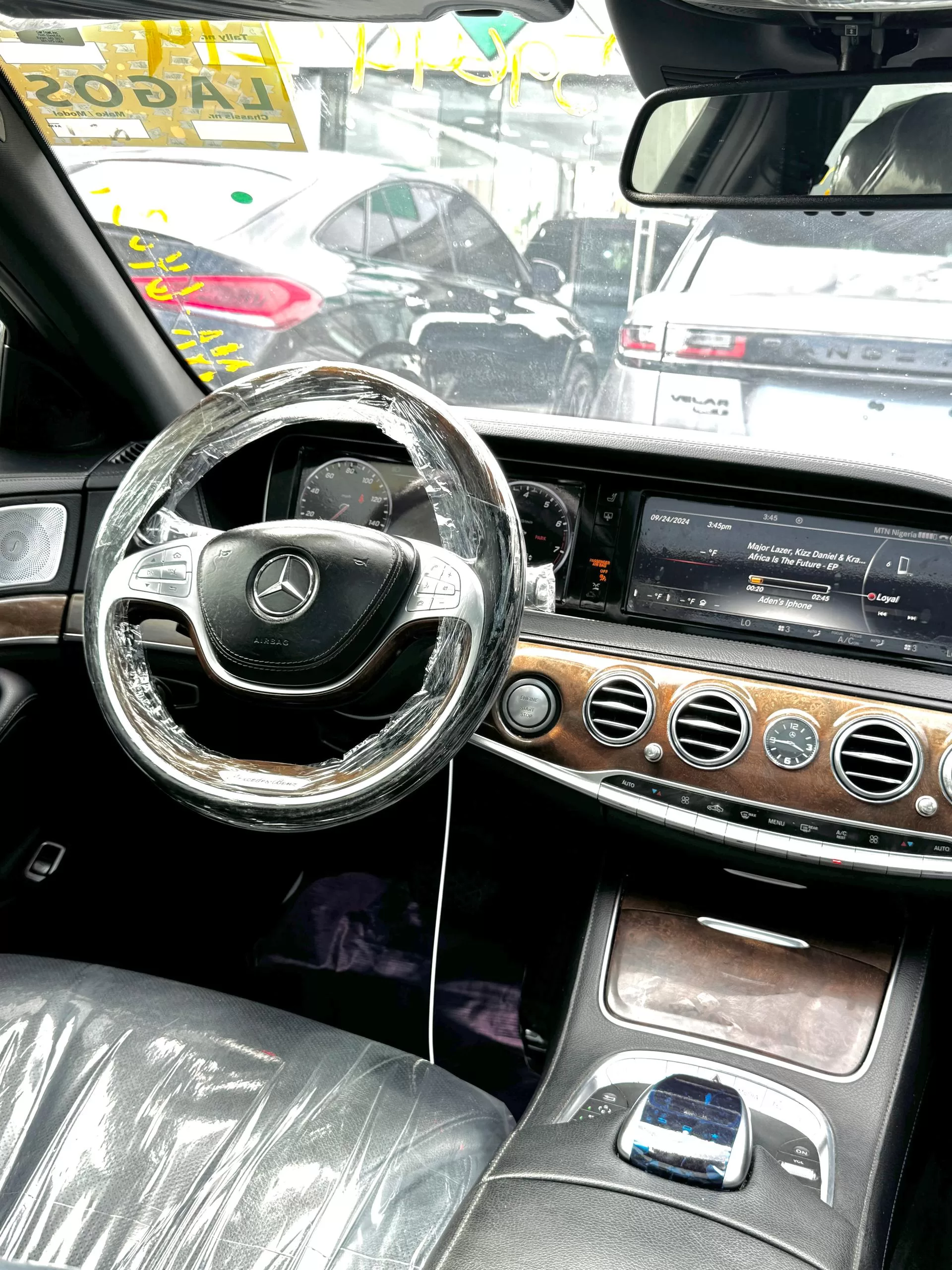 MERCEDES BENZ S 550 2015 GRAY