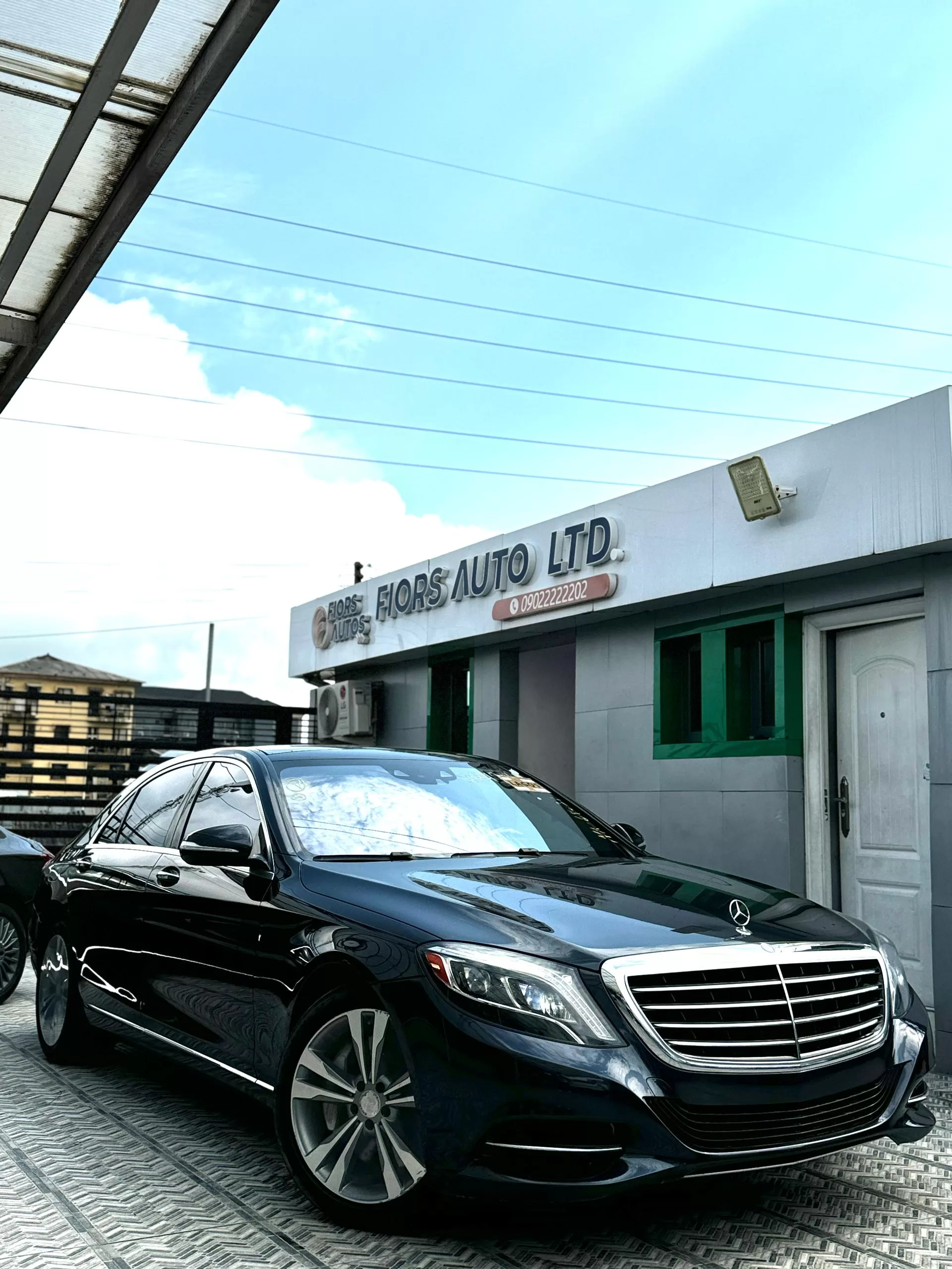 MERCEDES BENZ S 550 2015 GRAY