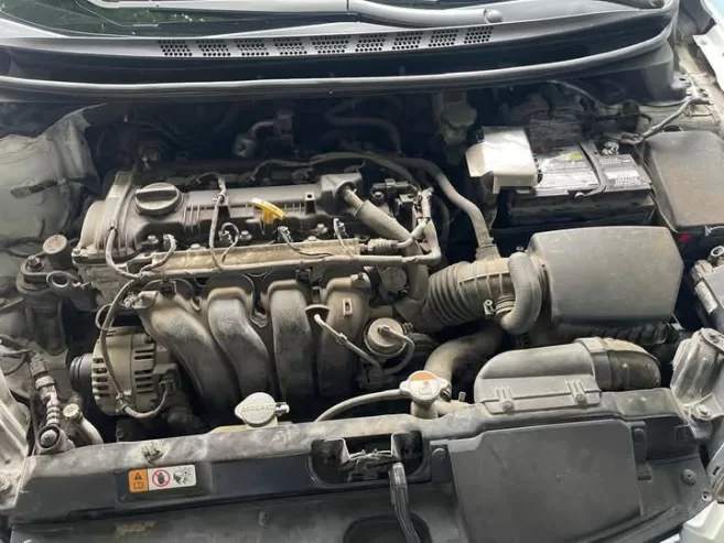 Hyundai Elantra 2016 model